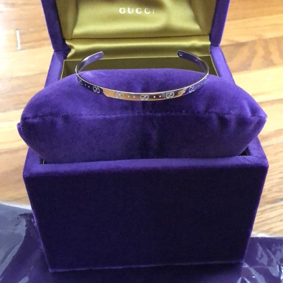❤️HP❤️NWOT Gucci Icon 18k White Gold Cuff Bracelet - Picture 4 of 16